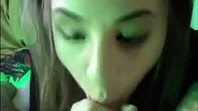 Girl sucks dick on snapchat