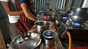 Kitchen fuck by servant in official video