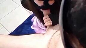 Why does mi mejor amiga chupa la verga in homemade blowjob as petite latina college teen?