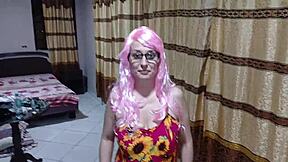 le pague a esta universitaria para que haga un casting y tome leche de un desconocido