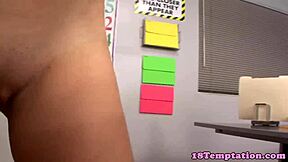 Tattooed 18yo gives blowjob and handjob in pov until cumshot