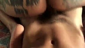 chupando a buceta da rabuda e ela sentando de costas in amateur interracial doggystyle quickie with big ass latina