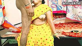 Indian desi babe gets hardcore assfucked in doggystyle with shaved pussy! 😈🍑
