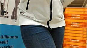 Teen ass in tight jeans captured on hidden cam in high definition