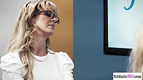 i love pussy licking my busty artificial models as lesbian scientist