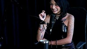 She started as call girl super greedy considers herself dominatrix told family - Paty Raven