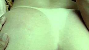 oh man, this ass is so tight it almost doesn't fit - amateur fun