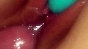 uhh hot milf like squirting all over with that big cock toy in her shaved pussy... mmm