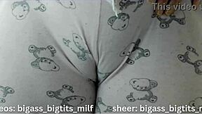 Curvy Colombian BBW Spreads Big Pussy Lips and Cameltoe in Homemade Solo