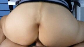 Big Cock Babe Rides Monster Dick and Receives Huge Creampie in Pussy