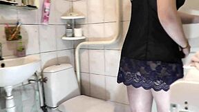 Watch this cute naked teen virgin in stockings and high heels pee in the morning, finger her wet pussy to orgasm and squirt everywhere!