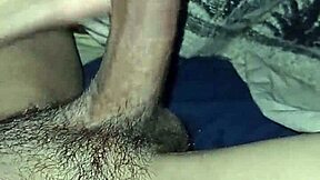 hey, wanna see me eyaculando hot leche from 22 centimeters into this wet creamy pussy of colombian emo teen?