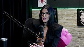 I never fucked on a pool table the client liked a ground wire gave pussy on the plane and even got 23 bouquets of flowers but