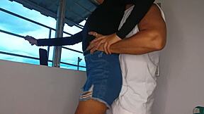 Mientras Mi Hermanastra Graba Videos Bailando Yo Le Follo Ese Culito Apretadito