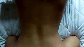 El amigo de mi esposo me trata como su puta y se siente bien rico con mi big ass latina body in homemade doggystyle 😈🍑