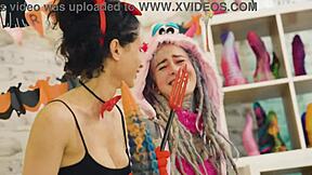 hey, check out anuskatzz and stacy bloom going wild with atm lesbian licking and big dildo in halloween play 😈🍑