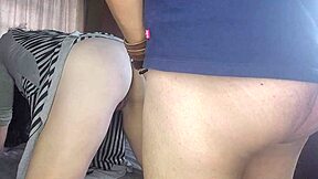 An 18 year old babe gets a close up creampie from a huge monster cock in homemade sex