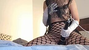 Hallowen Cosplay Black Bride Masturbates with Fingering to Wet Orgasm