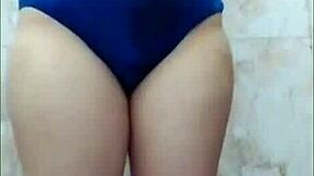 Chubby Indian Girl Fingers Herself in Bathroom