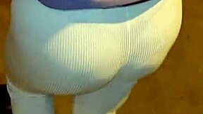 Isn't this madura culona flashing her big ass in red thong on the street so provocative?