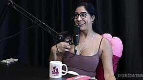 Compilados da renatinha melo cast with tifany rocha and didy reis - parte 4 watch on sheer red