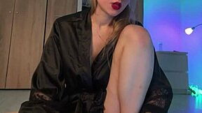 Come on, let's masturbate this tight pink pussy together!