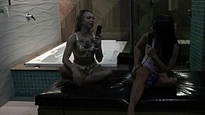 Casa Pichada Como Puta Leads to Suruba Gostosa, Desistiu Gravacao, Then Sexo Anal - Bianca Demarchi Sheer Red