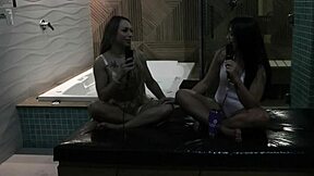 Casa Pichada Como Puta Leads to Suruba Gostosa, Desistiu Gravacao, Then Sexo Anal - Bianca Demarchi Sheer Red