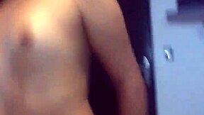 Un mañanero rápido con mi novia antes de que se despierte la casa