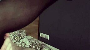 Hey, mature Rita's pantyhose pussy creampied by young Kenneth 😏