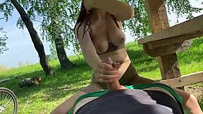 I met this beautiful girl on a dating site and she sucked my dick in the park on our first date