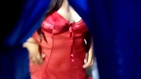 Video casero real, my culona neighbor plays with her exquisite coño and almost discovers me