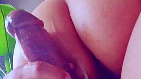 BRAZILIAN BIG ASS WOMAN JERKING AND RIDING A BBC