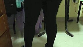 Venezuelan employee starts flirting in the bedroom during her first time as a student roommate