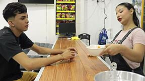 sirviente se folla a su nuevo jefe - mckencie se folla a su nuevo jefe por su aumento de salario.. ohh yeahh