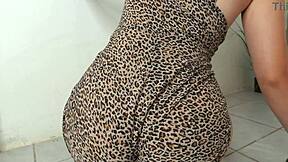 Indian Big Ass Stepsister Performs Naked Yoga And Gymnastics With Cameltoe Pussy In 4K