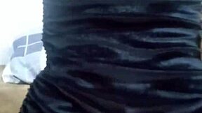 Mi vecino, ayúdame con la cama rota, dije, pero terminamos probándola con su rica verga clavada toda en mi conchita hasta sentirla dentro. Prt2 de orgasmo pov con latina vecina en doggystyle y misionero.