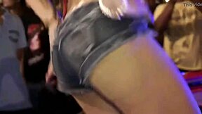 Oh man, check out this cute Thai coyote lady cruising in her car looking all sexy