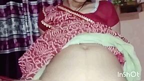 Hey, this Indian Punjabi girl gets fucked by her stepbrother 😏 Desi Janvi bhabhi action