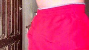 Hot Married Woman Gets Pussy Filled With Milk At Wedding Workout