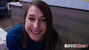 i get so turned on watching blondie teen 18+ suck dick naughty at mexican restaurant in public