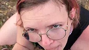 Petite MILF gives a homemade blowjob outdoors in nature during her trip to Chypre