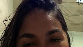 fui jogar videogame ele nao se aguentou de tesao me chupou e gozou gostoso