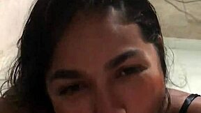 fui jogar videogame ele nao se aguentou de tesao me chupou e gozou gostoso