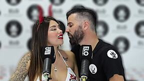 Sara Blonde in the spicy room of the Argentine Elo Podcast - full interview, she's so hot and wet 😏🔥