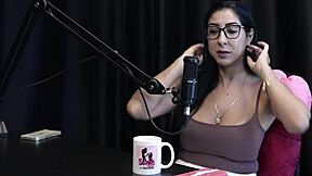 Visiting Swing House Was Leisure Time Fucked In Middle Of Sea About Maximo Garcia - Renatinha Melo On Sheer Red