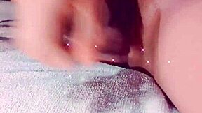 Prometí No Volver A Cojerme A La Novia De Mi Amigo Pero La Puta Me Provoca Enviándome Estos Videos Dildo-Squirt!