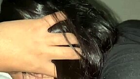 joven 18 a�itos folla y monta al amigo de su novio con auto y grita de placer