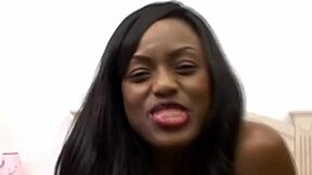 Ebony Beauty Girl Shows Off Big Natural Tits In Pretty And Sexy Display 😍🍒