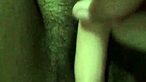 Só posso esfregar sou virgem não pode entrar no dildo masturbation